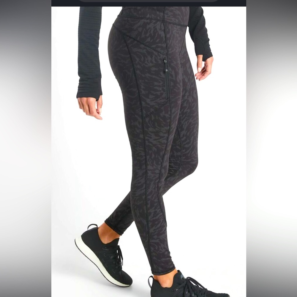 Athleta Rainier reflective leggings size small